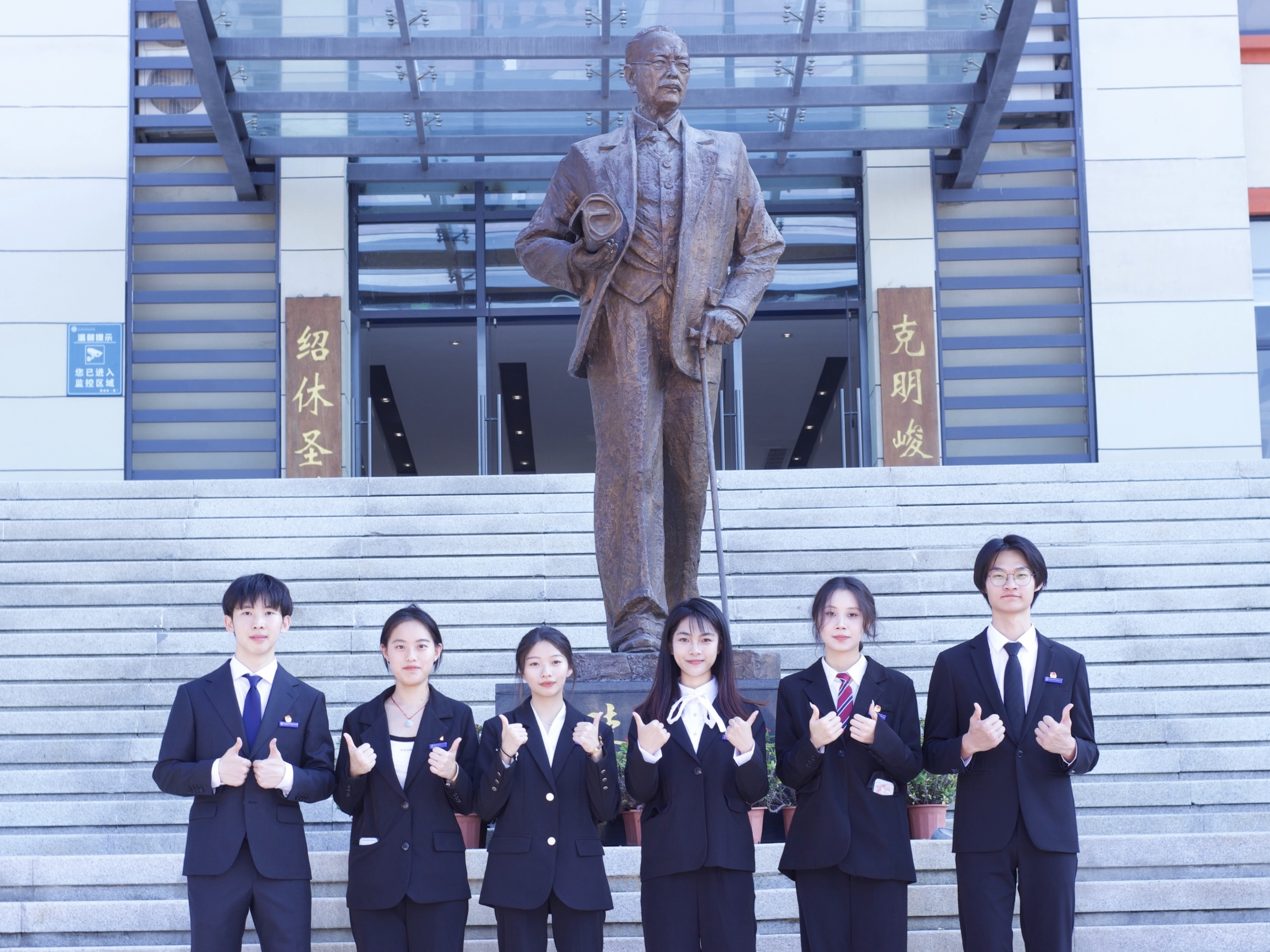 b79bac277ae8b36c8899d35abe37b0c2.jpg